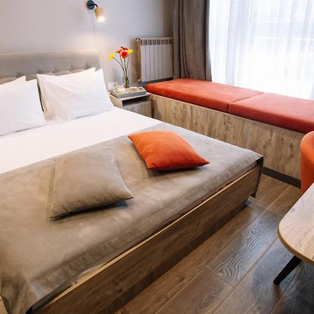 Time Hotel Kyiv Exterior photo