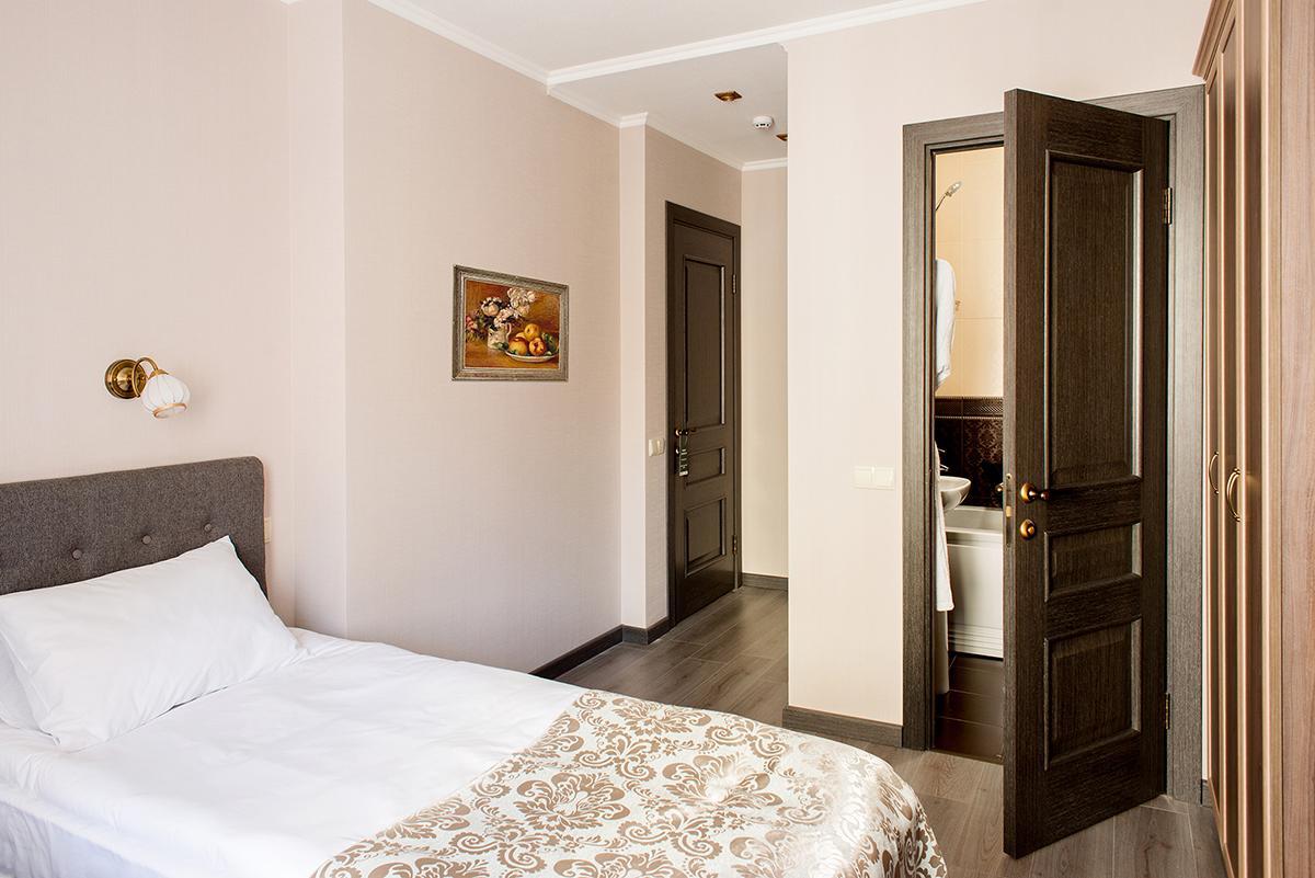 Time Hotel Kyiv Exterior photo